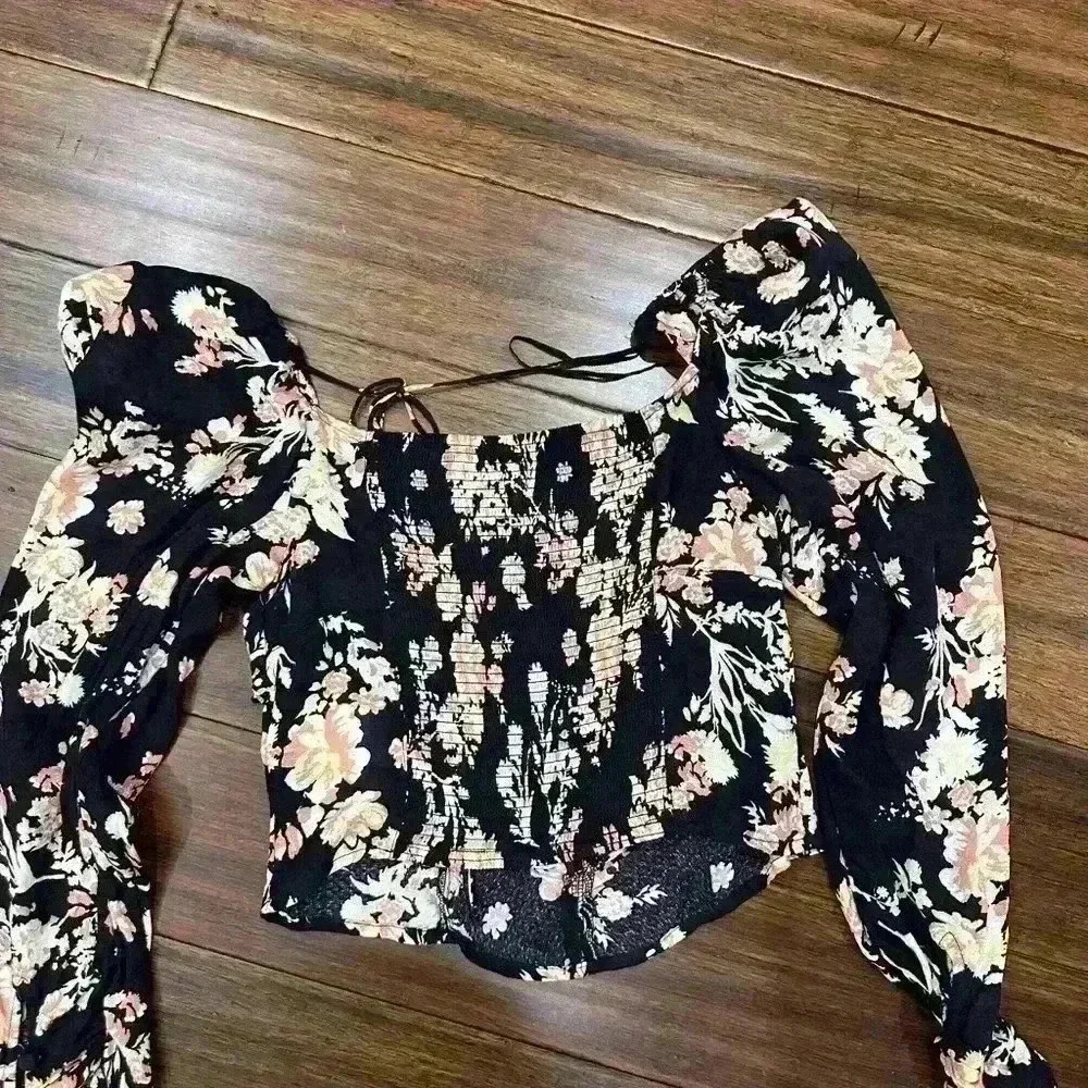 FREE PEOPLE HILARY PRINTED TOP IN BLACK COMBO - Size Small - BNWT - Picture 5 of 8